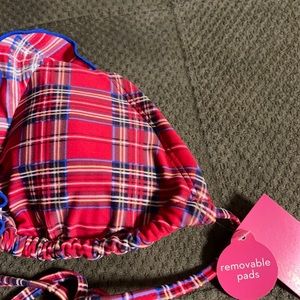 Plaid bikini top with removable pads NWT